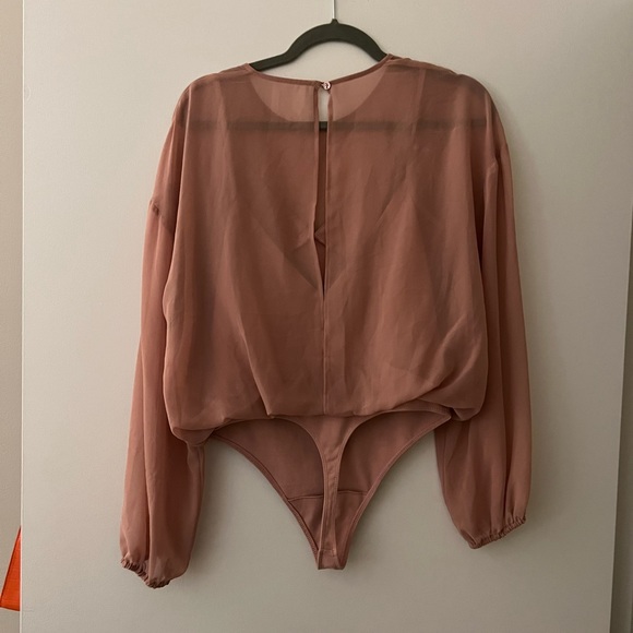 Wilfred backless bodysuit. Sheer with built in bodysuit camisole - Picture 3 of 7